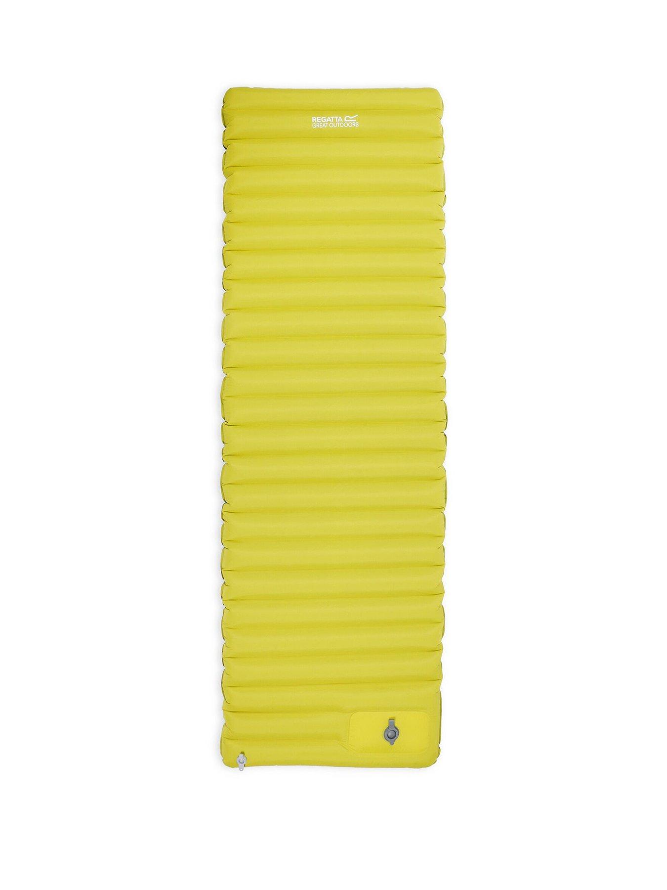 front image of regatta-dax-featherlite-trekking-mattress