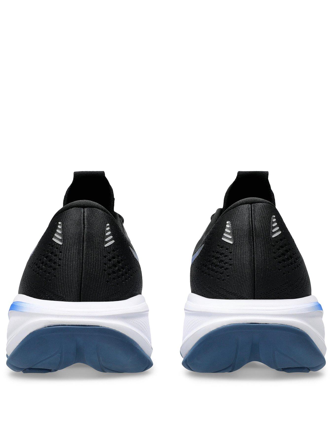 Image 3 of 7 of Asics Gel-Cumulus 28 Running Trainers - Black