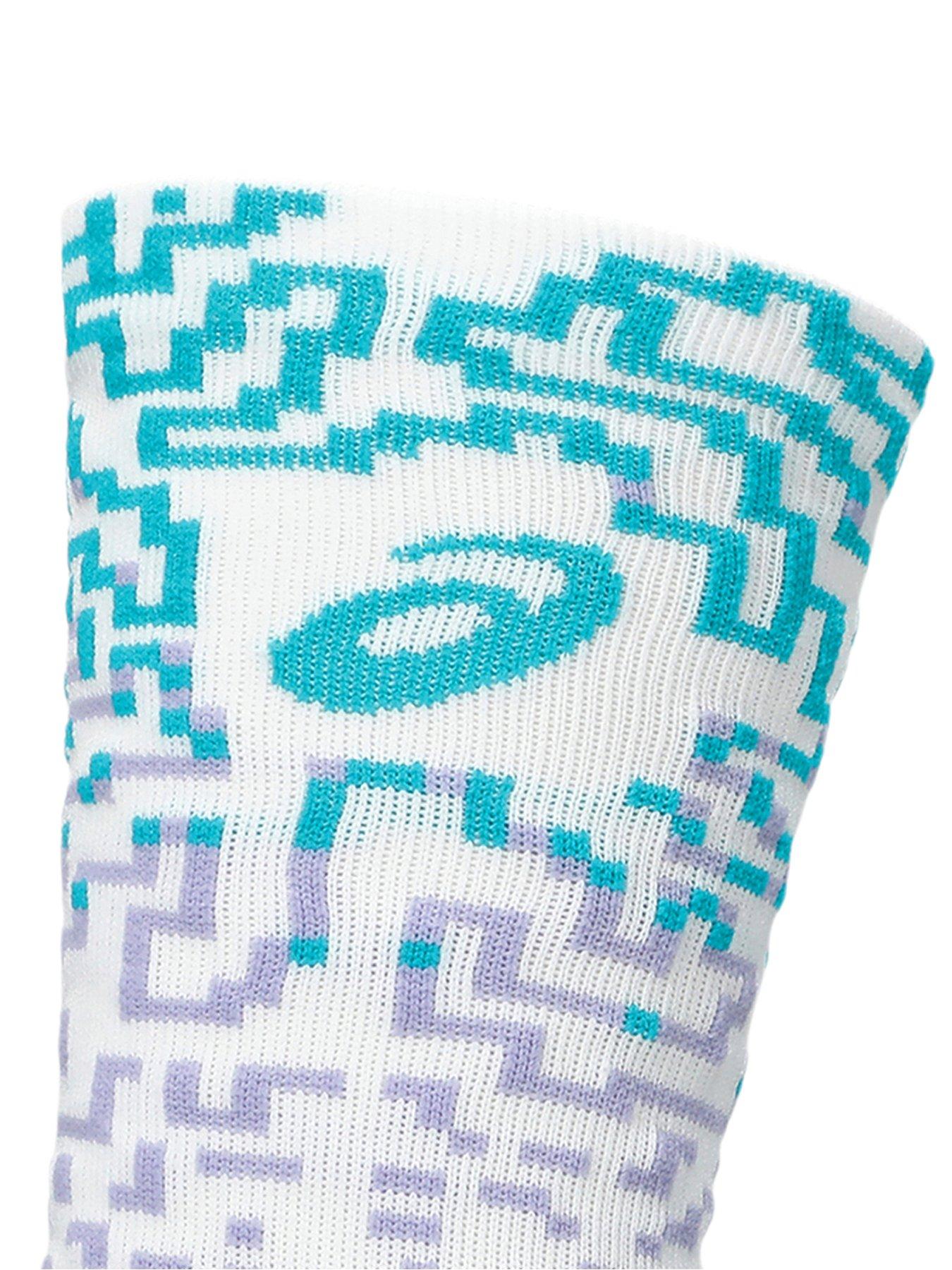 Image 3 of 3 of Asics Unisex Performance Run Crew Socks - White