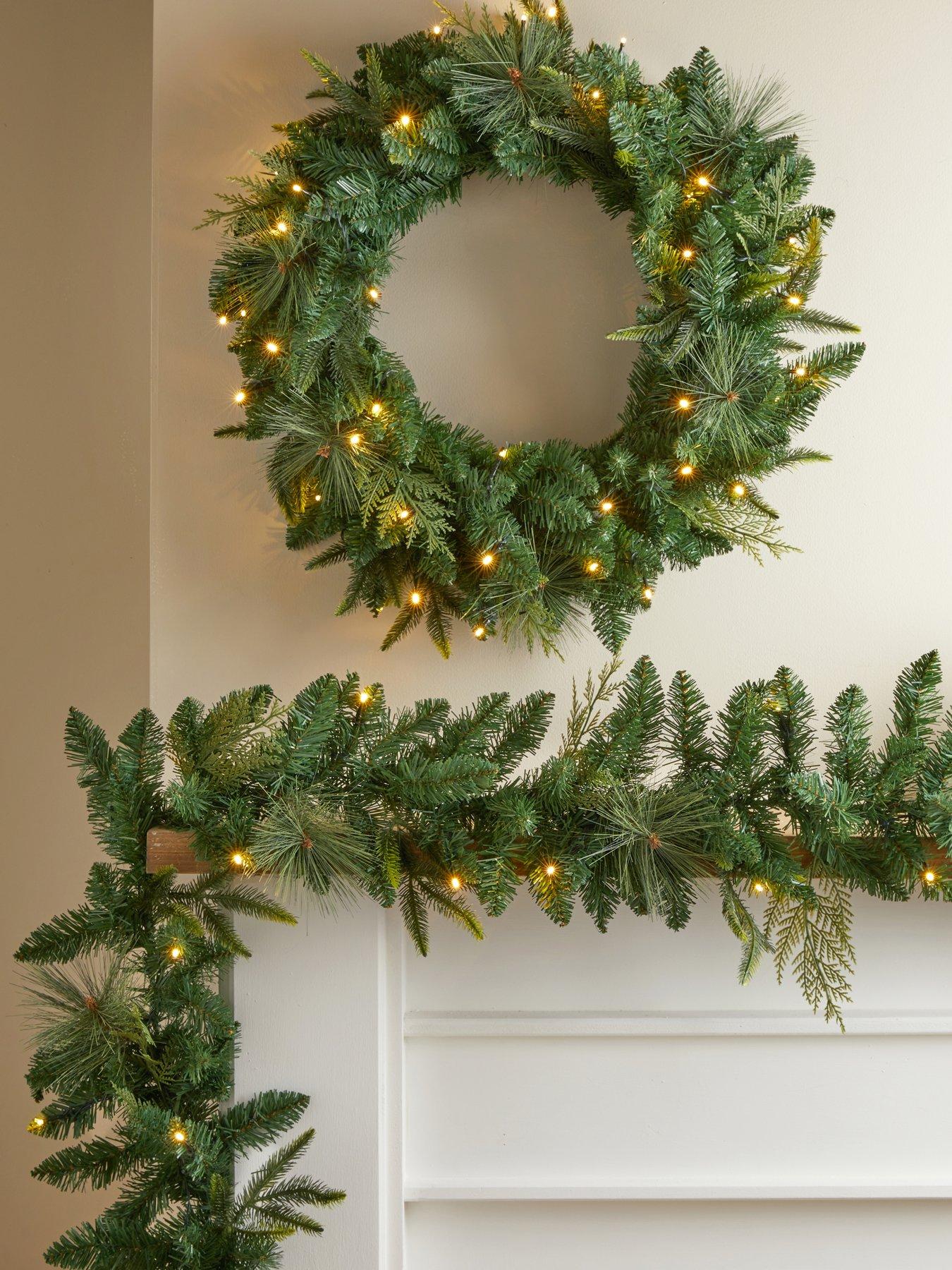 The Very Collection 6ft Prelit Mixed Leaf Wreath
