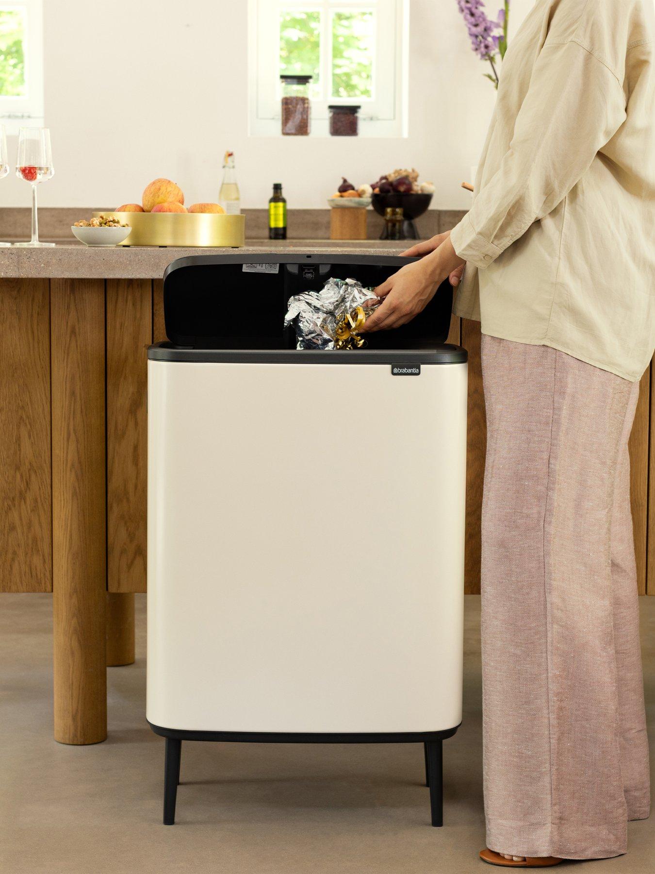 Image 6 of 7 of Brabantia Bo Touch Bin Hi 60l
