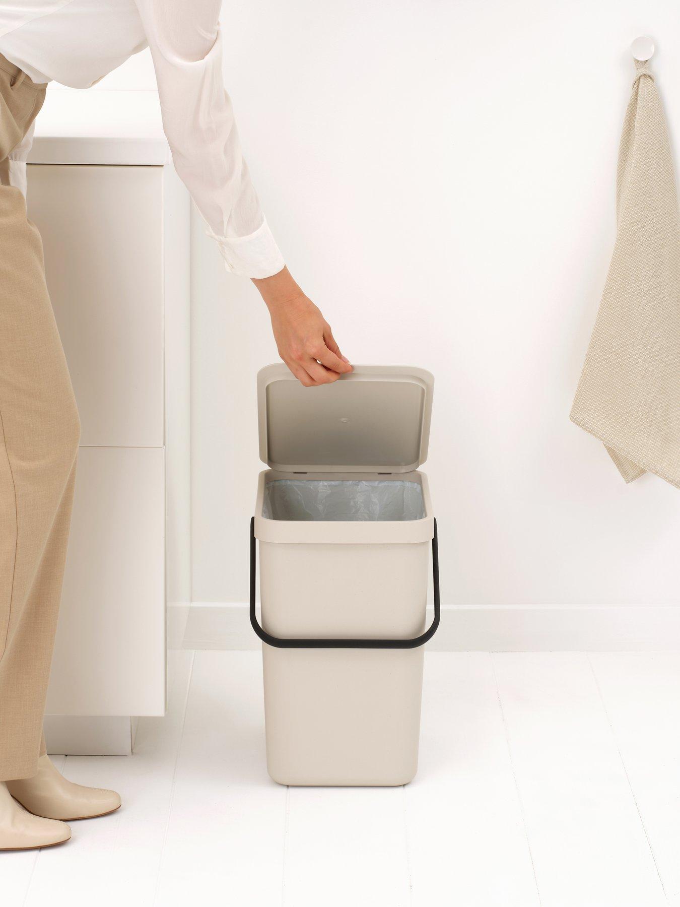 Image 5 of 6 of Brabantia Sort&amp;go 25l