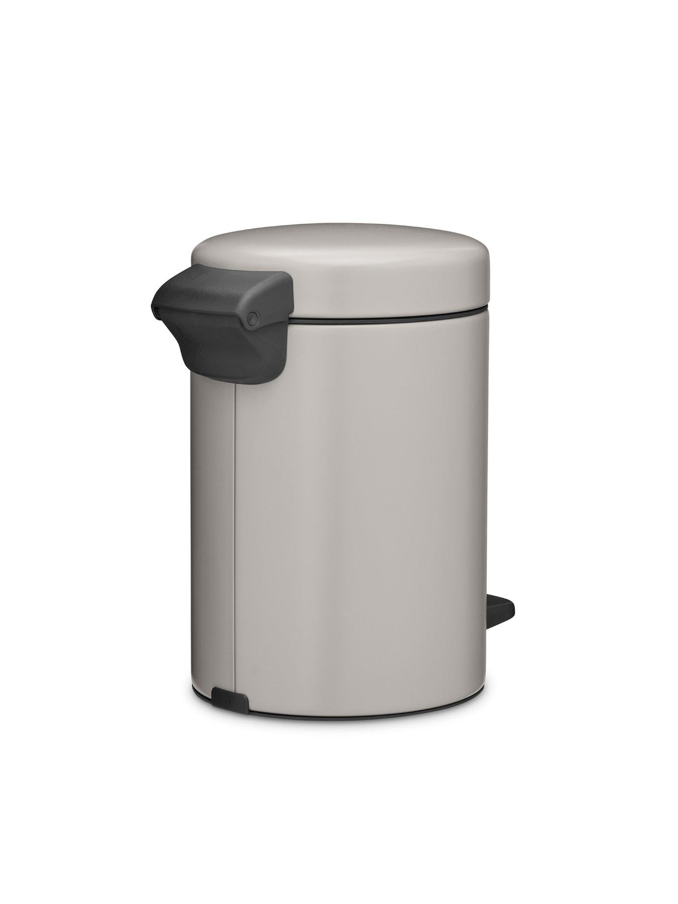 Image 4 of 7 of Brabantia Pedal Bin Newicon, 3l