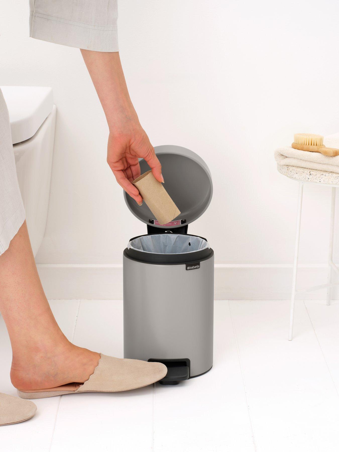 Image 5 of 7 of Brabantia Pedal Bin Newicon, 3l