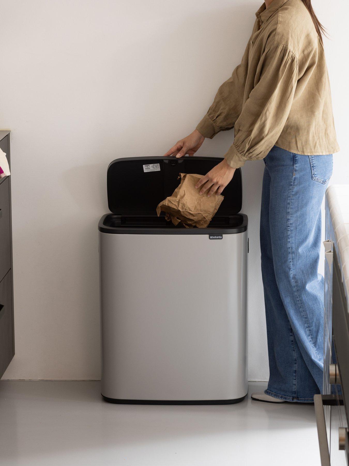 Image 5 of 6 of Brabantia Bo Touch Bin 60l