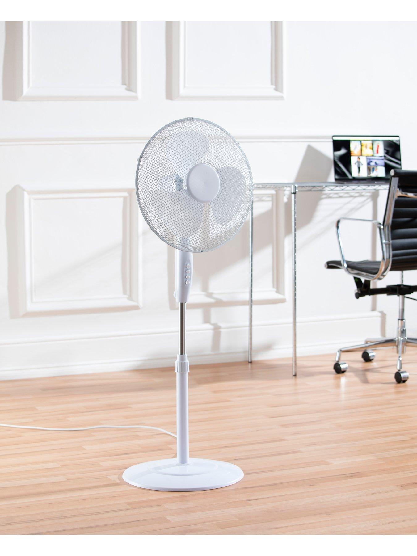  image of daewoo-16-inch-pedestal-fan-round-base