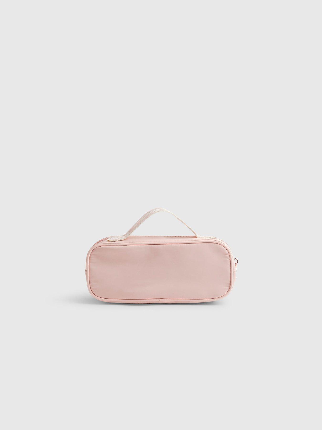 Image 3 of 5 of River Island Girls Ri Quilted Pencil Case - Pink
