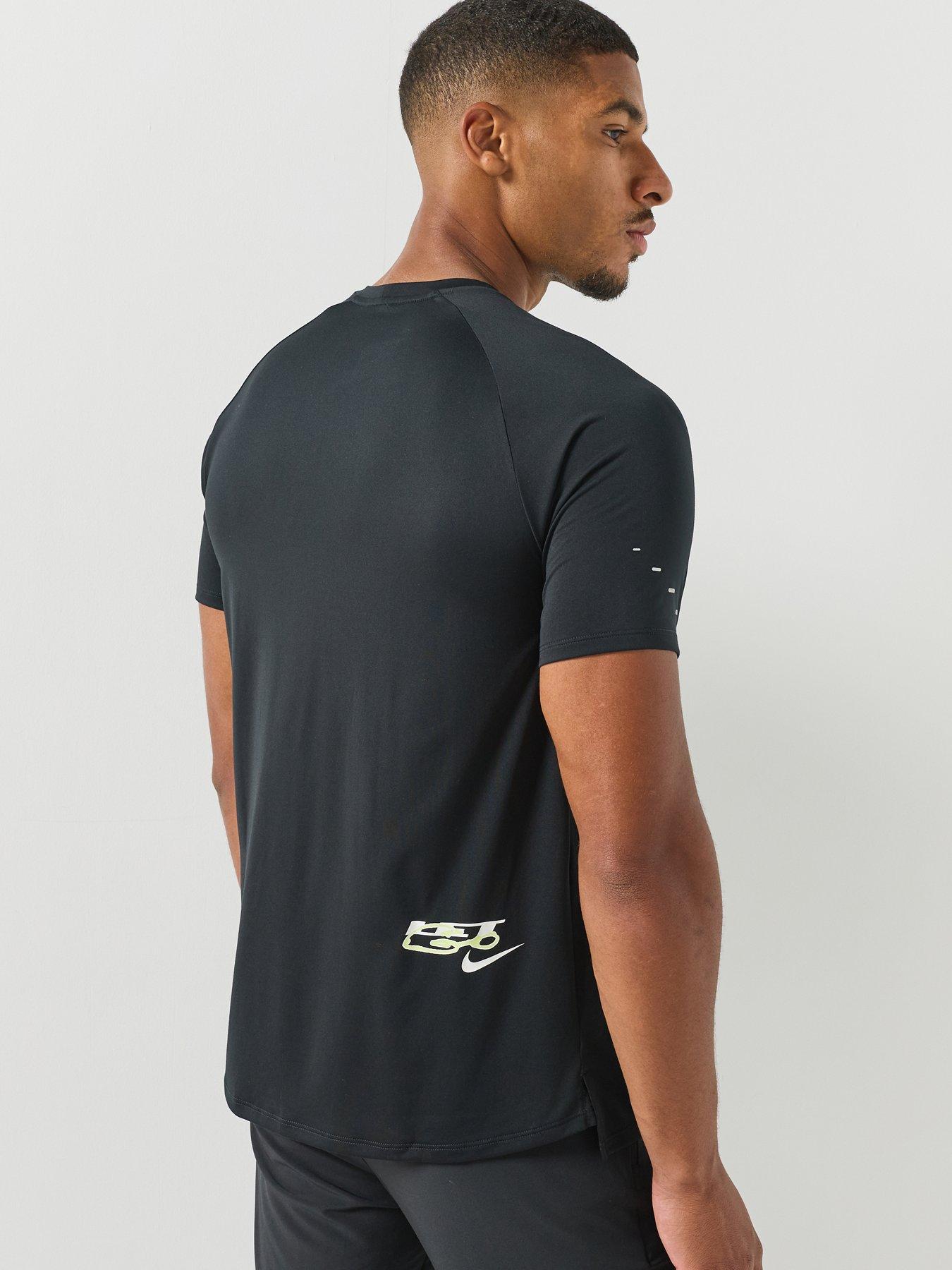 Image 2 of 6 of Nike Mens Stride Let Go Dri-FIT ADV Graphic T-Shirt - Black