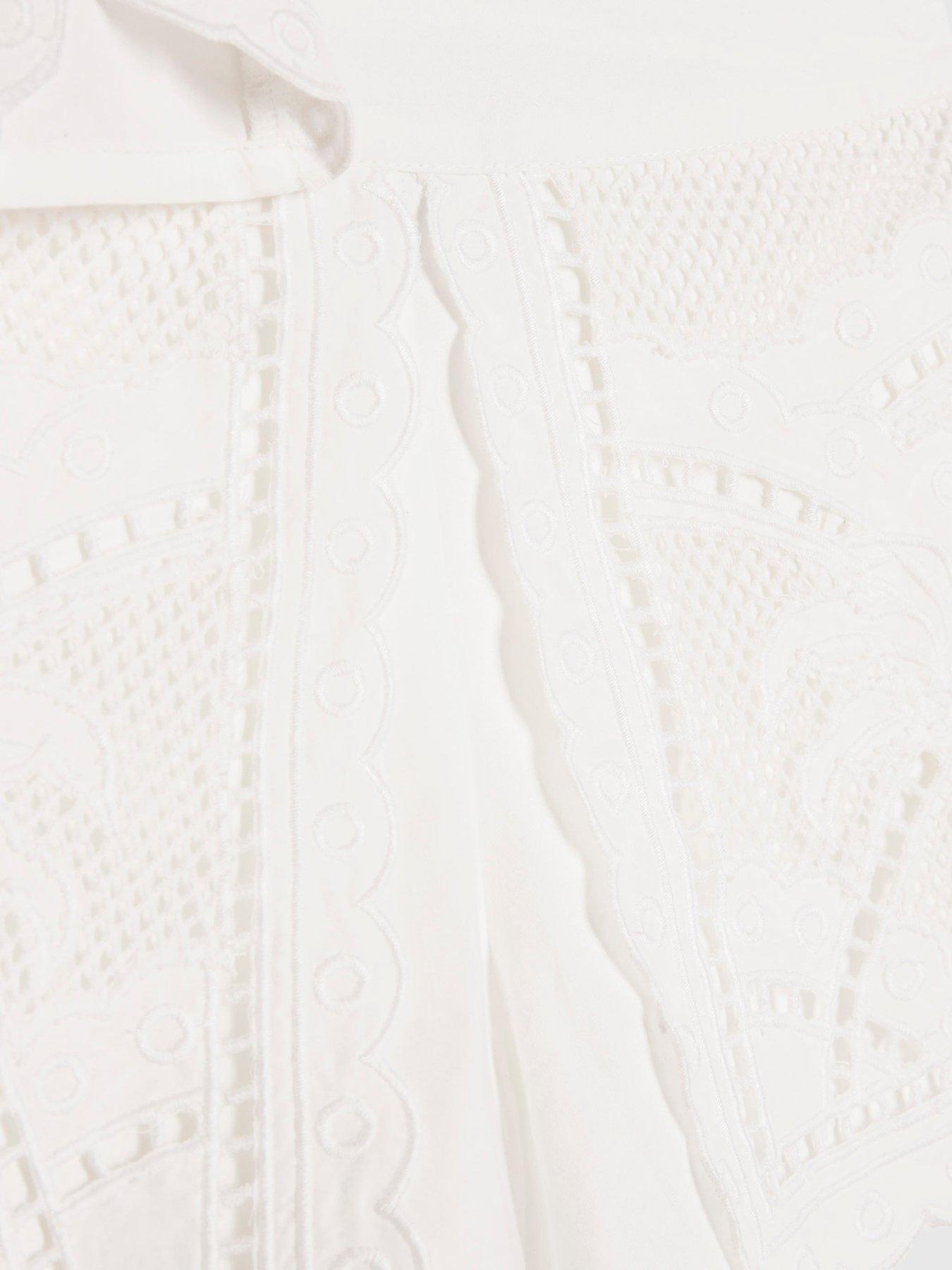 Image 4 of 5 of River Island Mini Girls Cutwork Frill Shirt And Shorts Set - White
