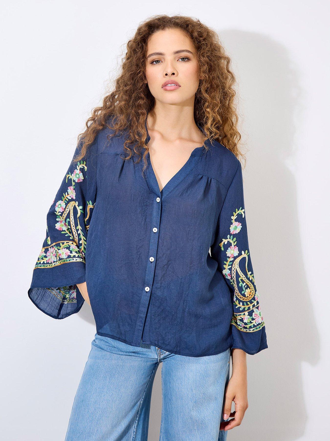 Apricot Apricot Paisley Bell Sleeve Blouse