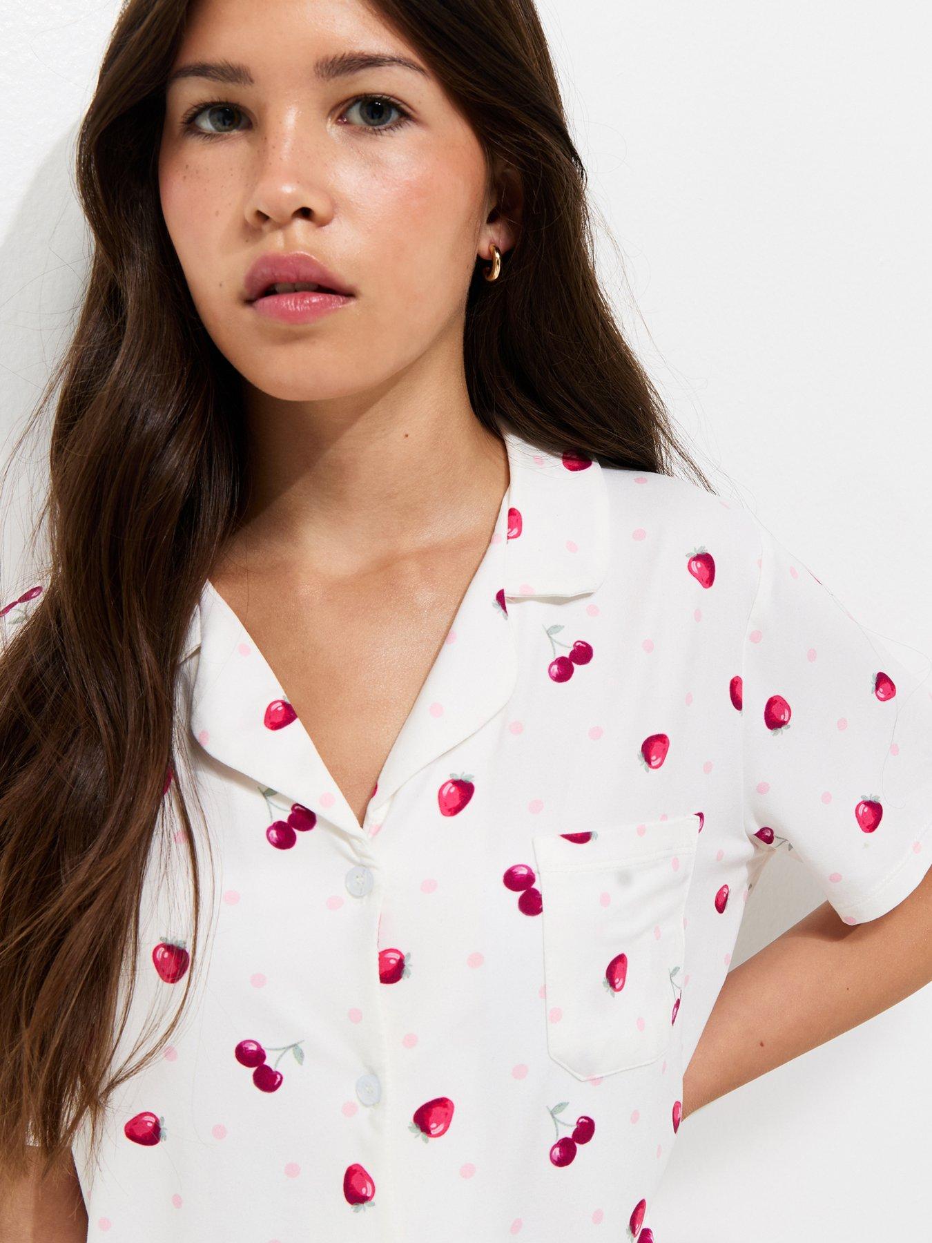 Image 4 of 6 of New Look 915 Girls Strawberry Print Shirt And Shorts Pyjama Set - Pink