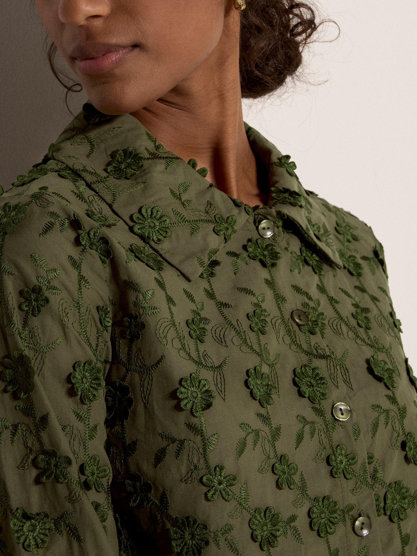 Image 4 of 4 of Apricot 3d Floral Embroidered Crop Shirt