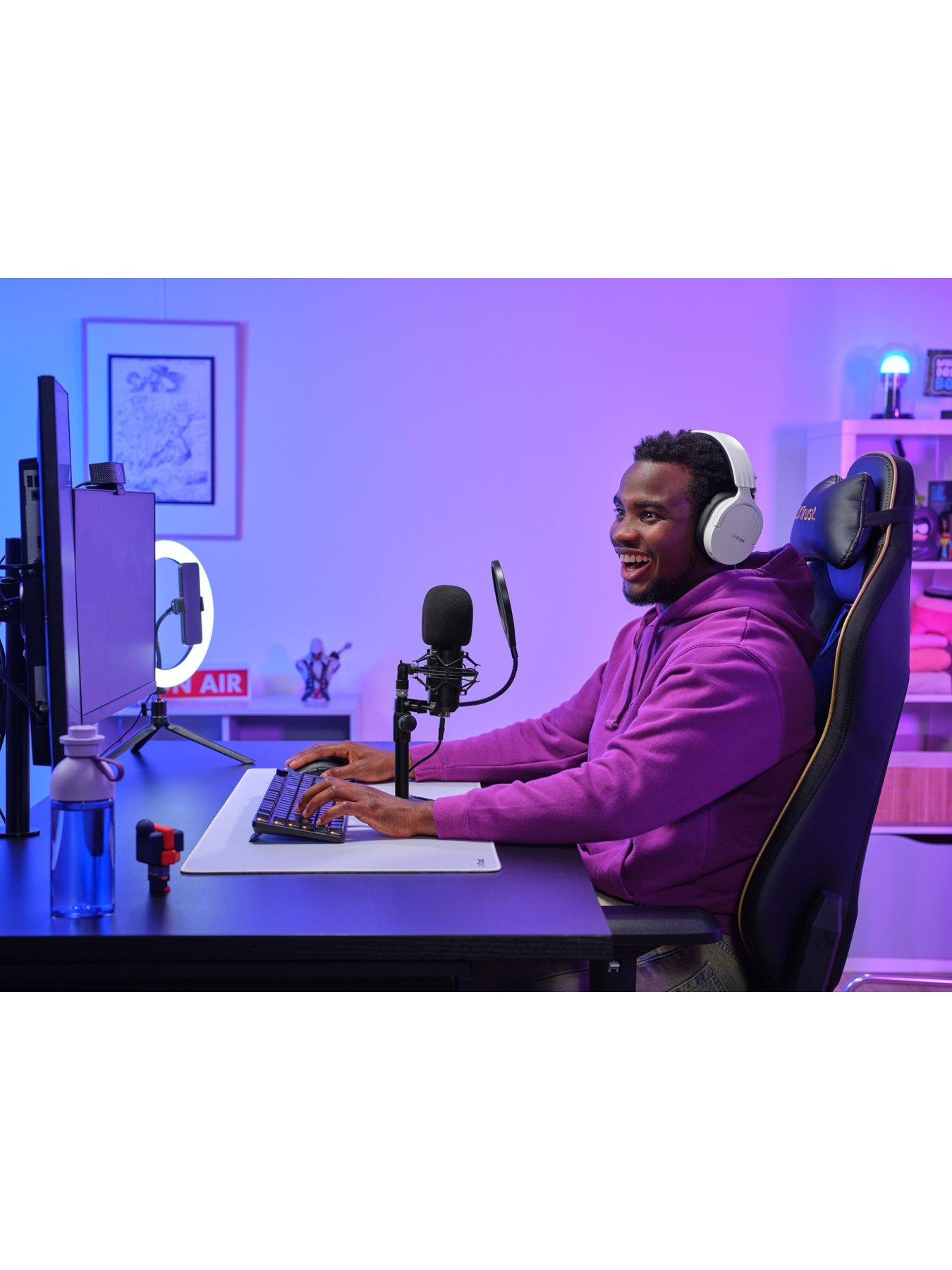  image of trust-gxt269-emita-ii-streaming-desk-microphone-with-table-stand-black