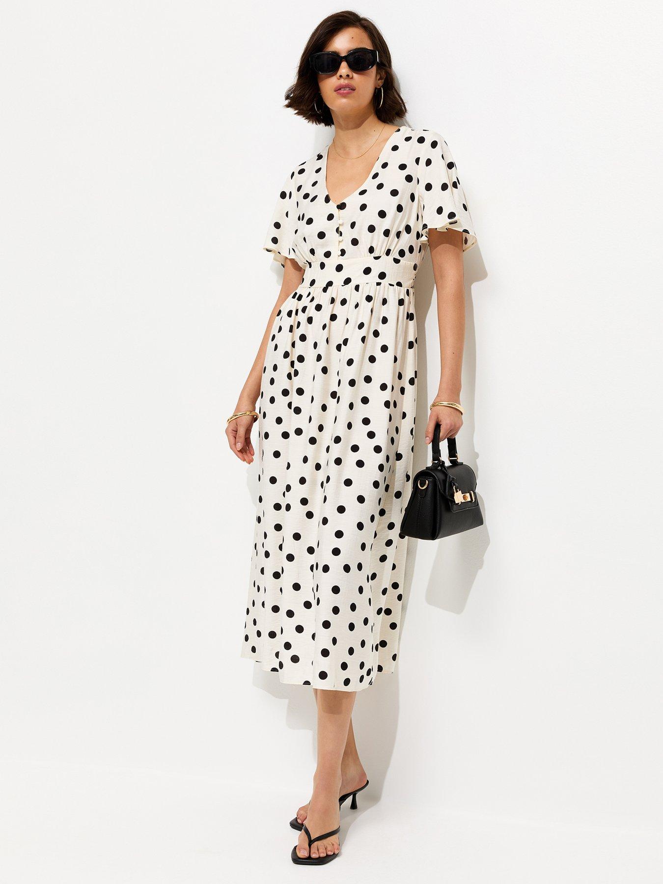 New Look Spot Print Flutter Sleeve Midi Dress - Cream