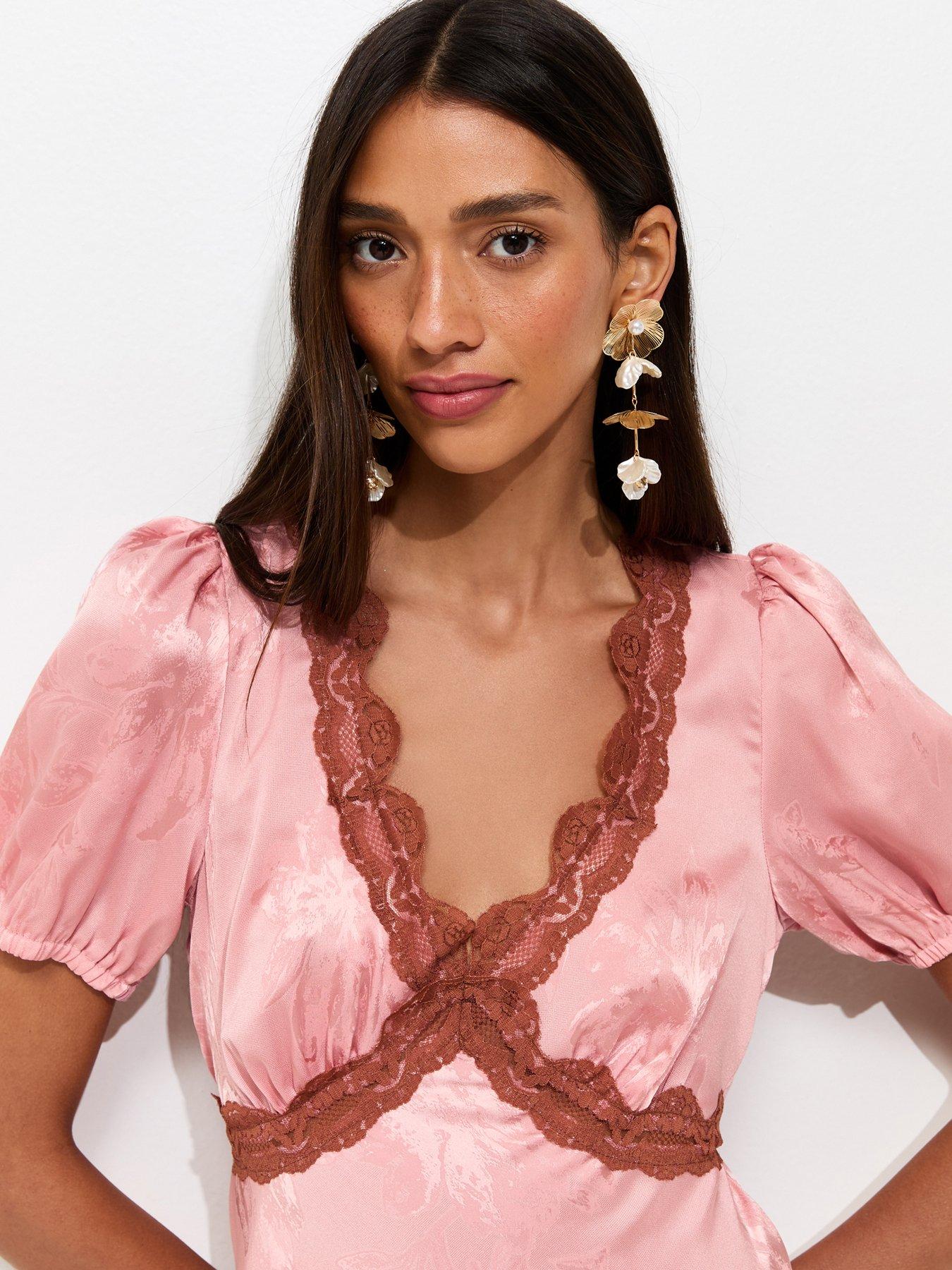 Image 4 of 5 of New Look Satin Jacquard Lace Trimmed Midi Dress - Pink