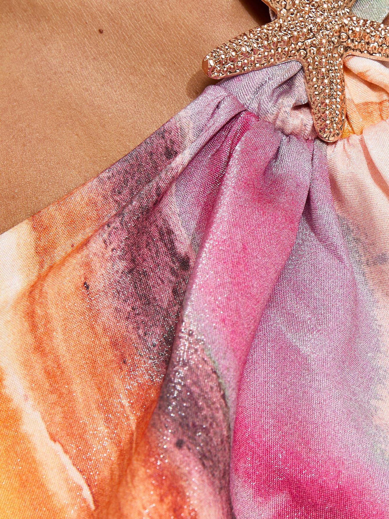 Image 5 of 5 of New Look Diagonal Blurry Stripe Halterneck Midi Dress - Multi