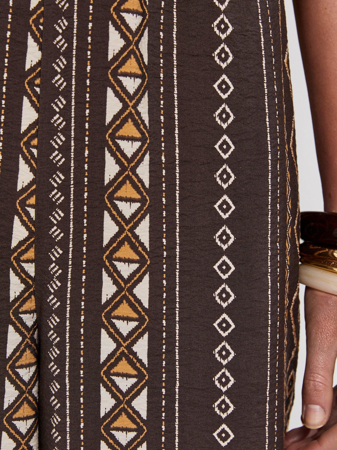 Image 4 of 5 of New Look Diamond Pattern Halter Jumpsuit - Brown