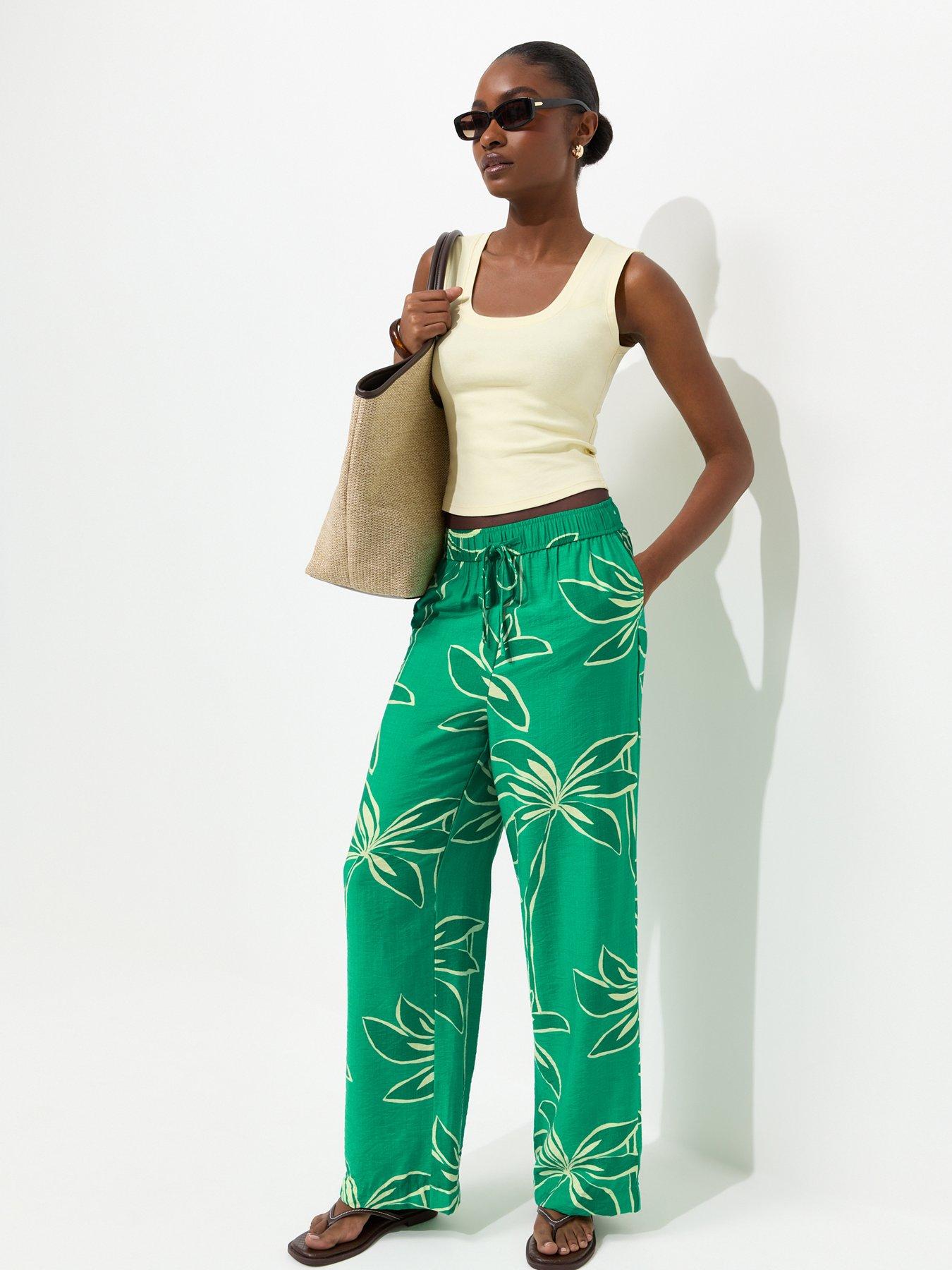 New Look Crinkle Texture Palm Print Wide Leg Trousers - Green