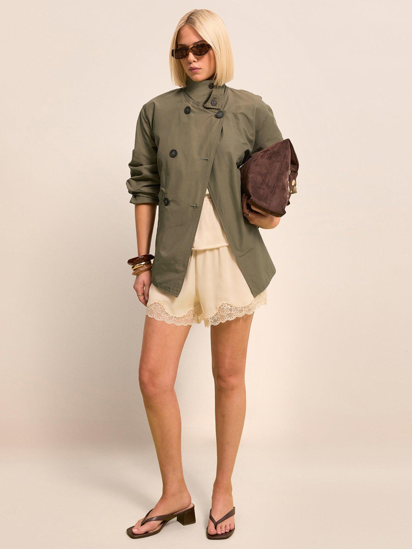 New Look Cinched Waist Funnel Neck Jacket - Light Khaki