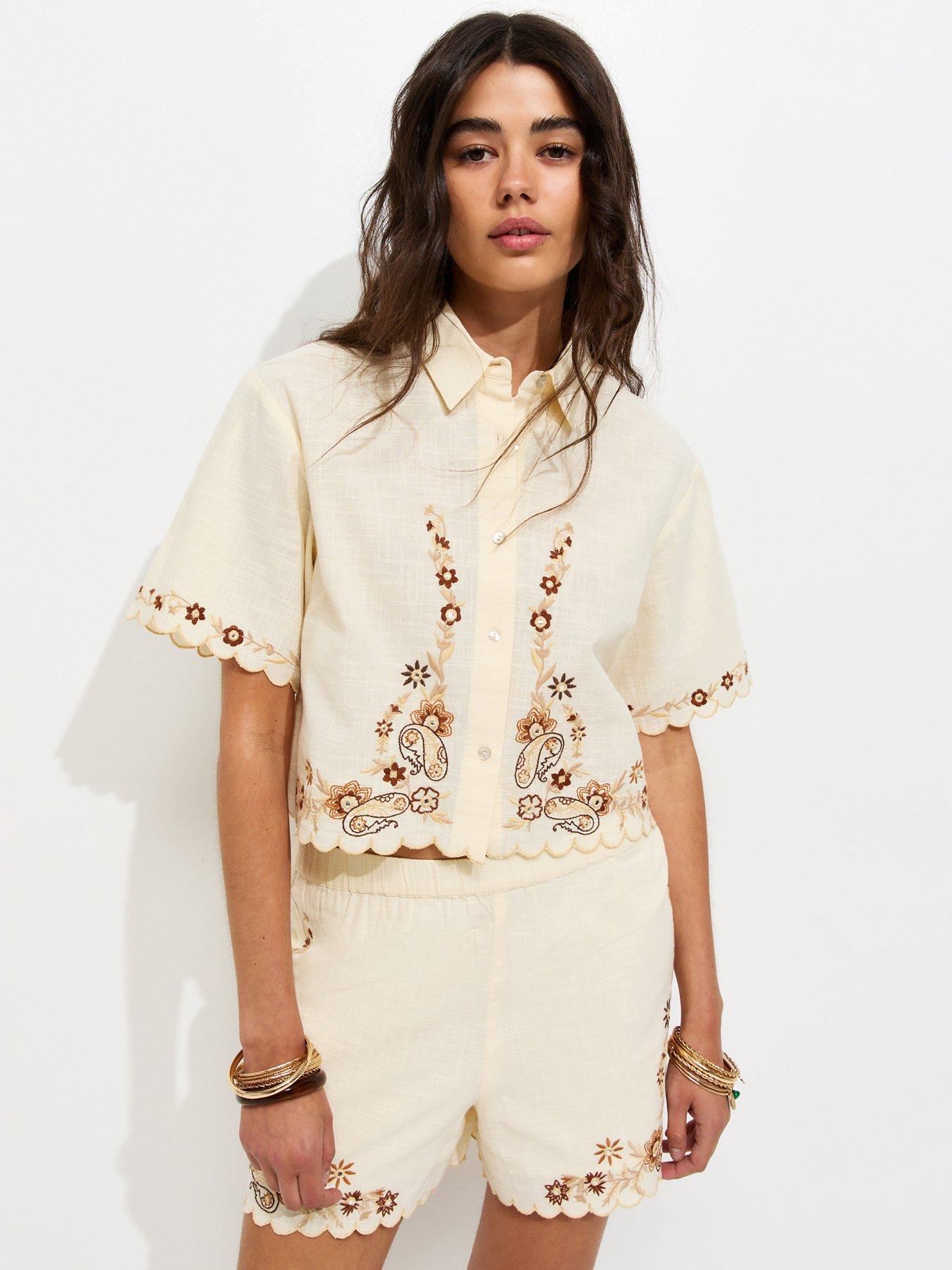 New Look Cotton Floral Embroidered Woven Co-ord Shorts - Cream