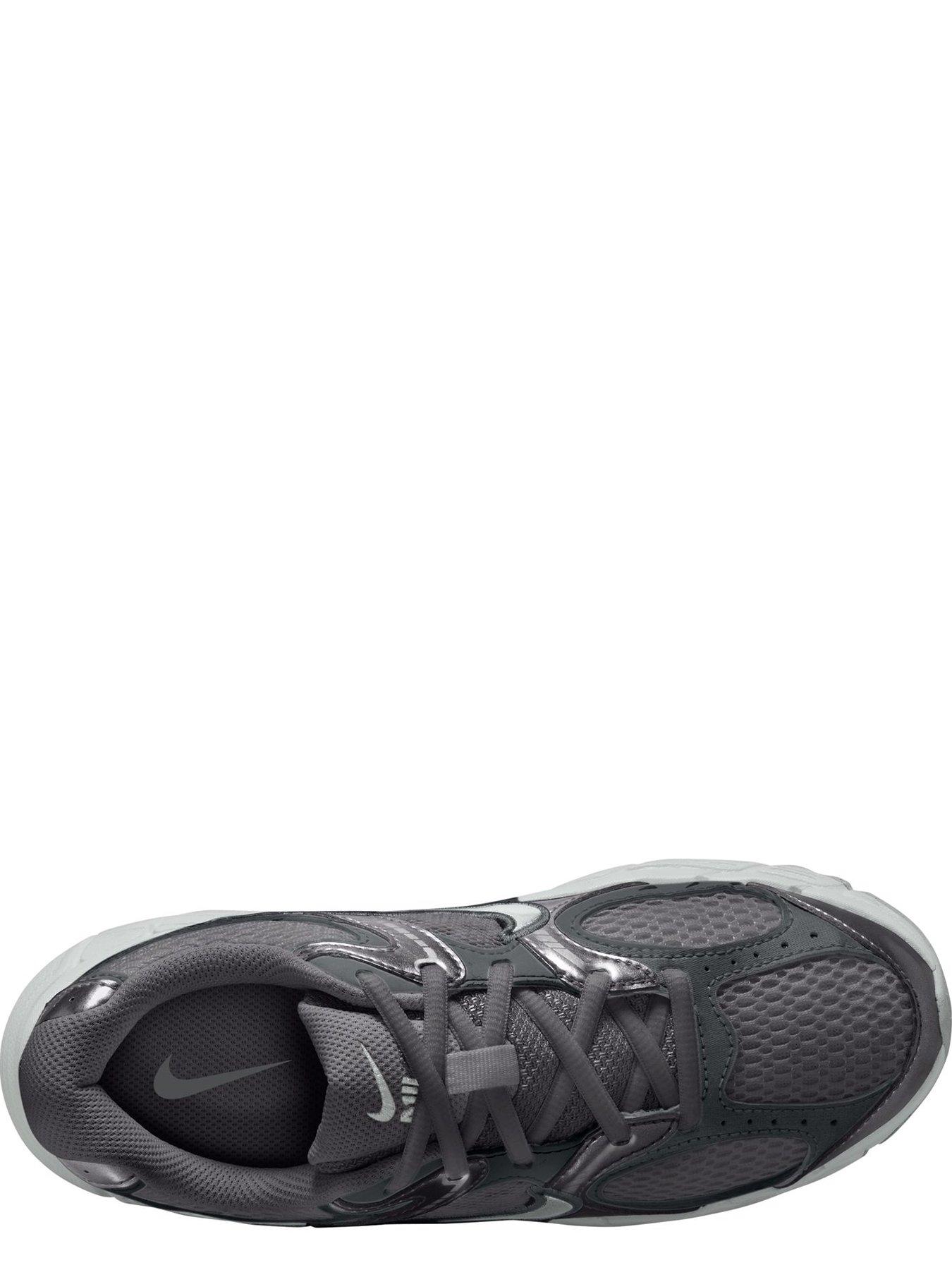 Image 2 of 4 of Nike Big Kids' Shoes V5 RNR Trainers - Grey