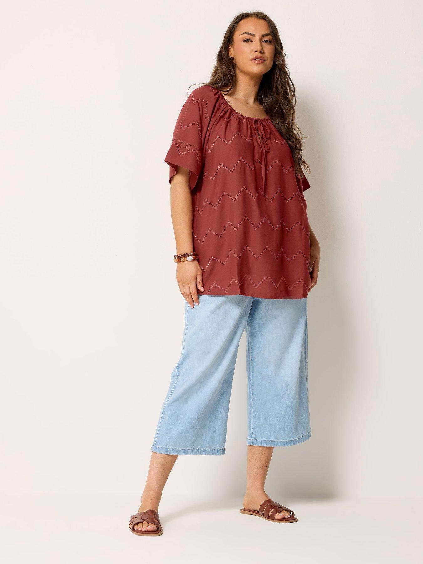 Image 3 of 5 of Yours Curve Broderie Scallop Blouse