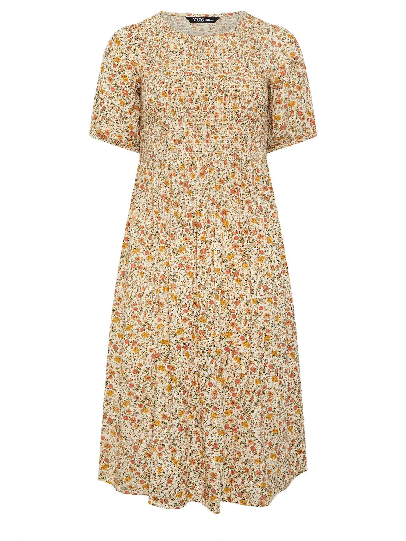 Image 5 of 5 of Yours Curve Shirred Puff Sleeve Midaxi Dress - Yellow