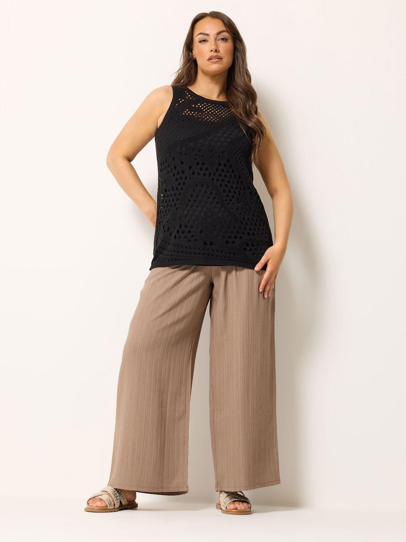 Image 3 of 5 of Yours Curve Knitted Vest - Black