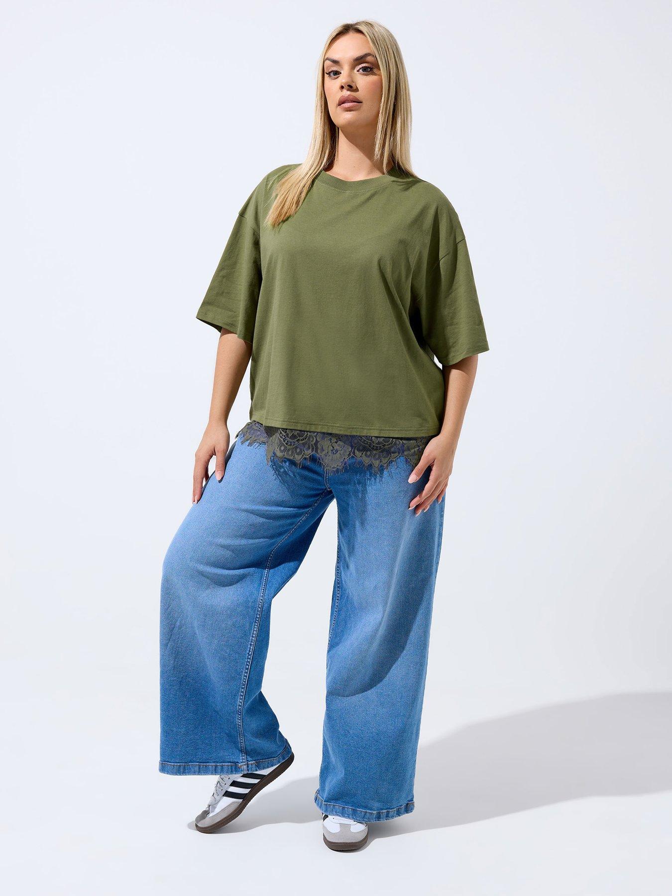 Image 3 of 4 of Yours Curve Lace Hemline Top - Green