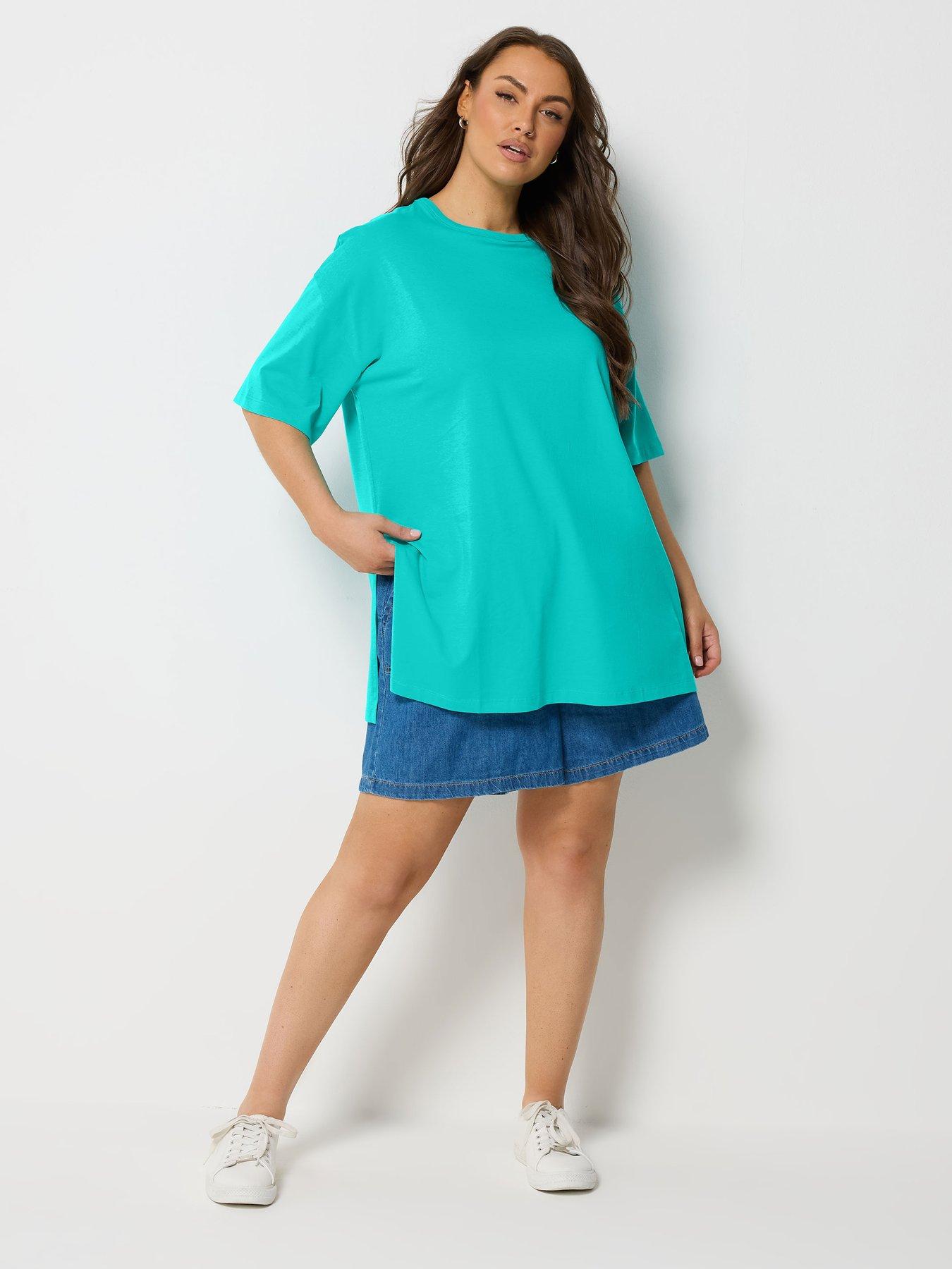 Image 3 of 5 of Yours Curve Relaxed Side Split Longline T-Shirt - Blue
