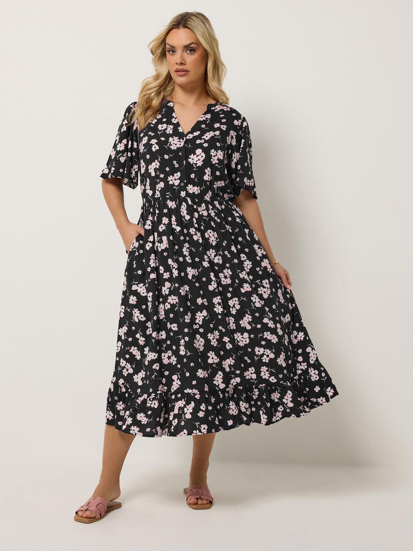 Image 3 of 5 of Yours Curve Printed Half Placket Dress - Black