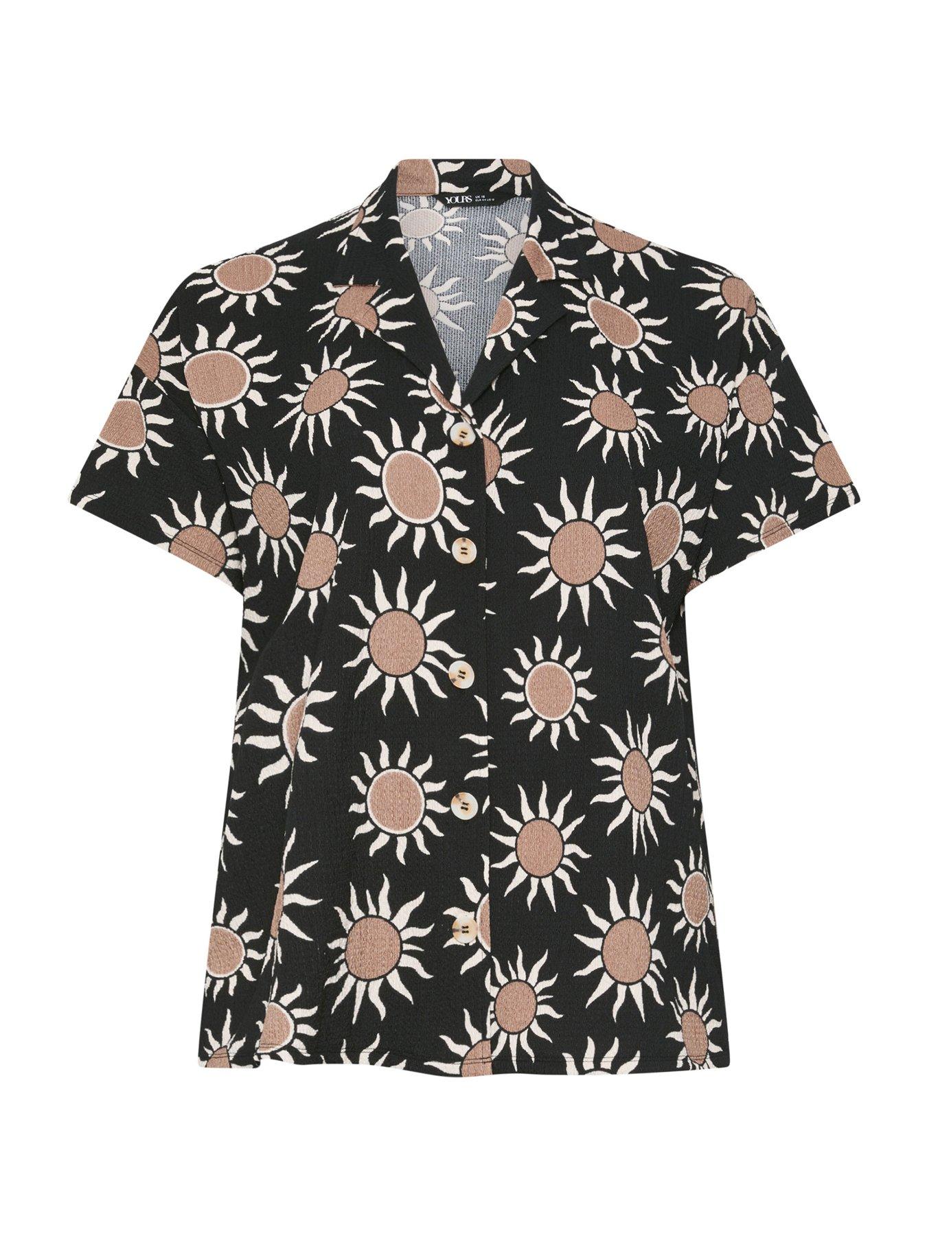 Image 5 of 5 of Yours Curve Textured Resort Shirt