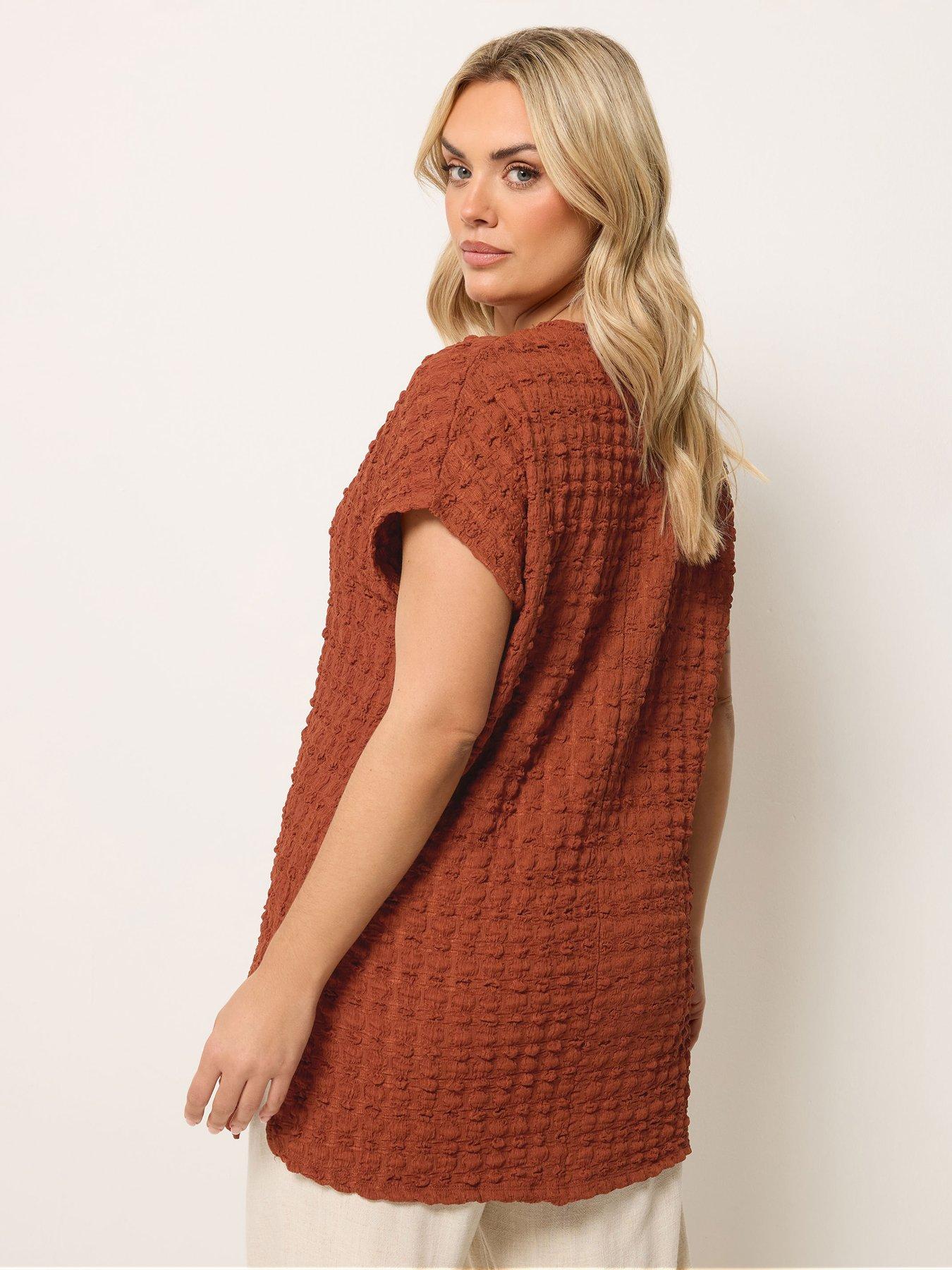 Image 2 of 4 of Yours Curve Bubble Textured T-Shirt - Rust Orange
