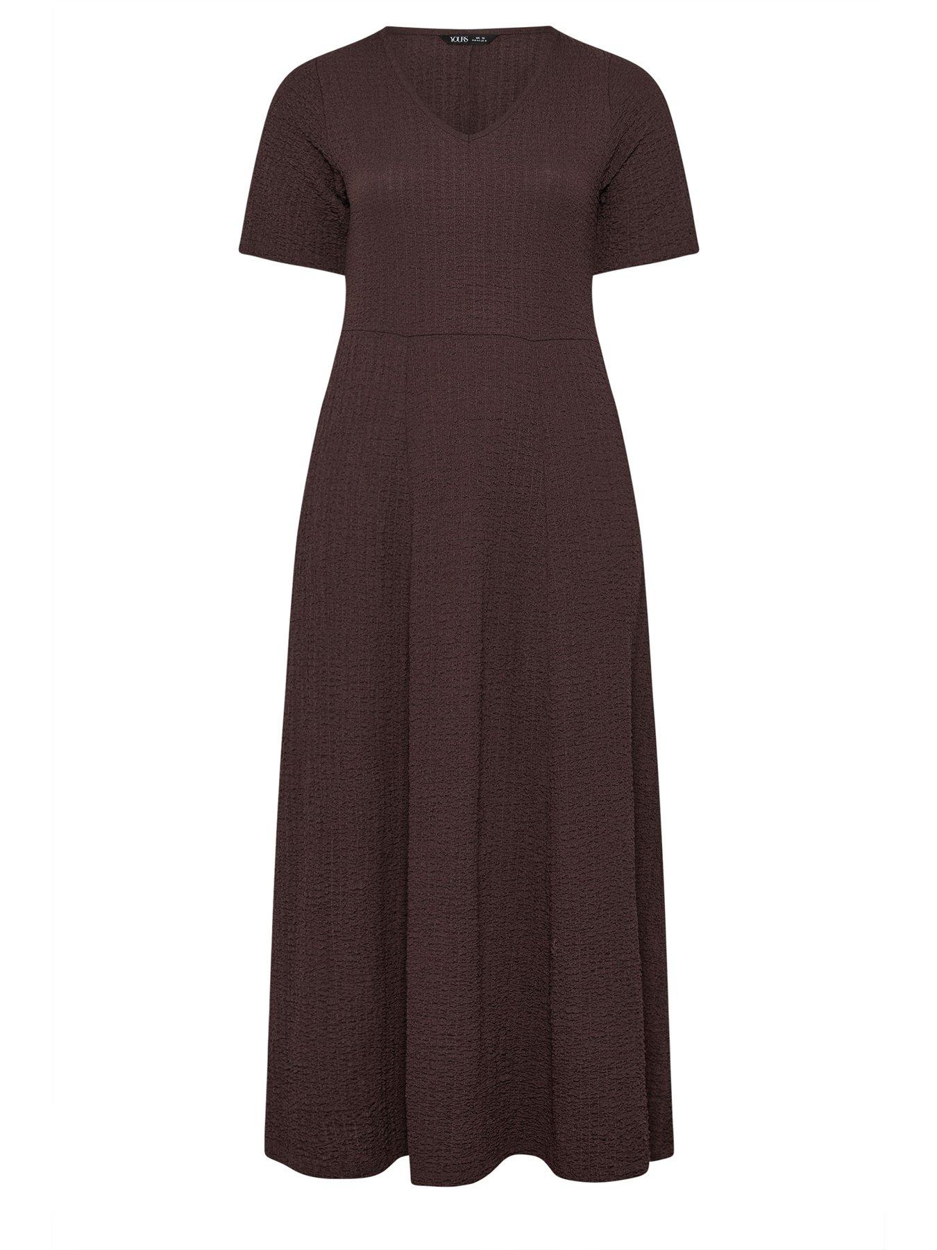 Image 5 of 5 of Yours Curve Textured Maxi Dress