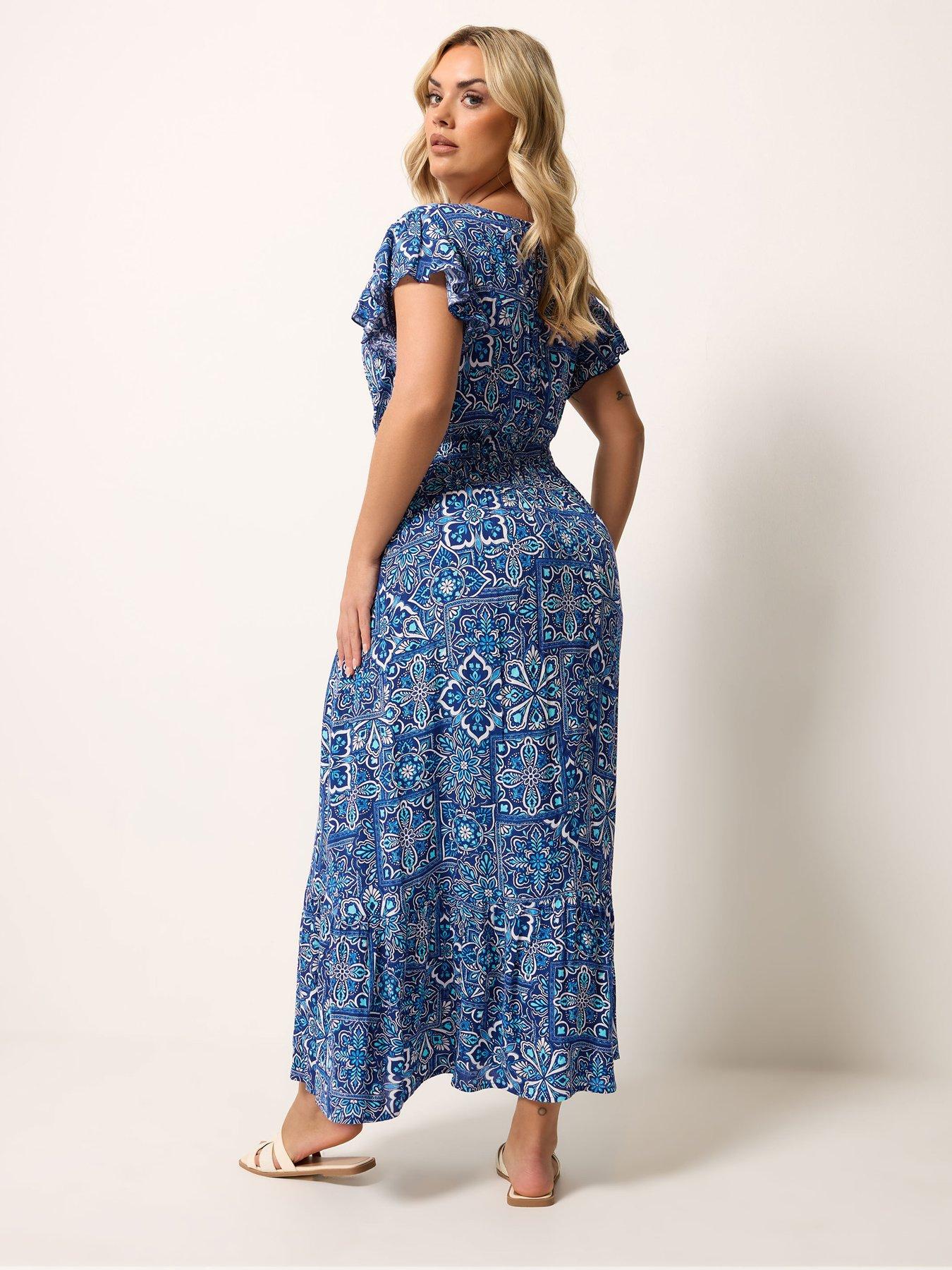 Image 2 of 4 of Yours Curve Tile Print Crinkle Maxi Dress - Blue