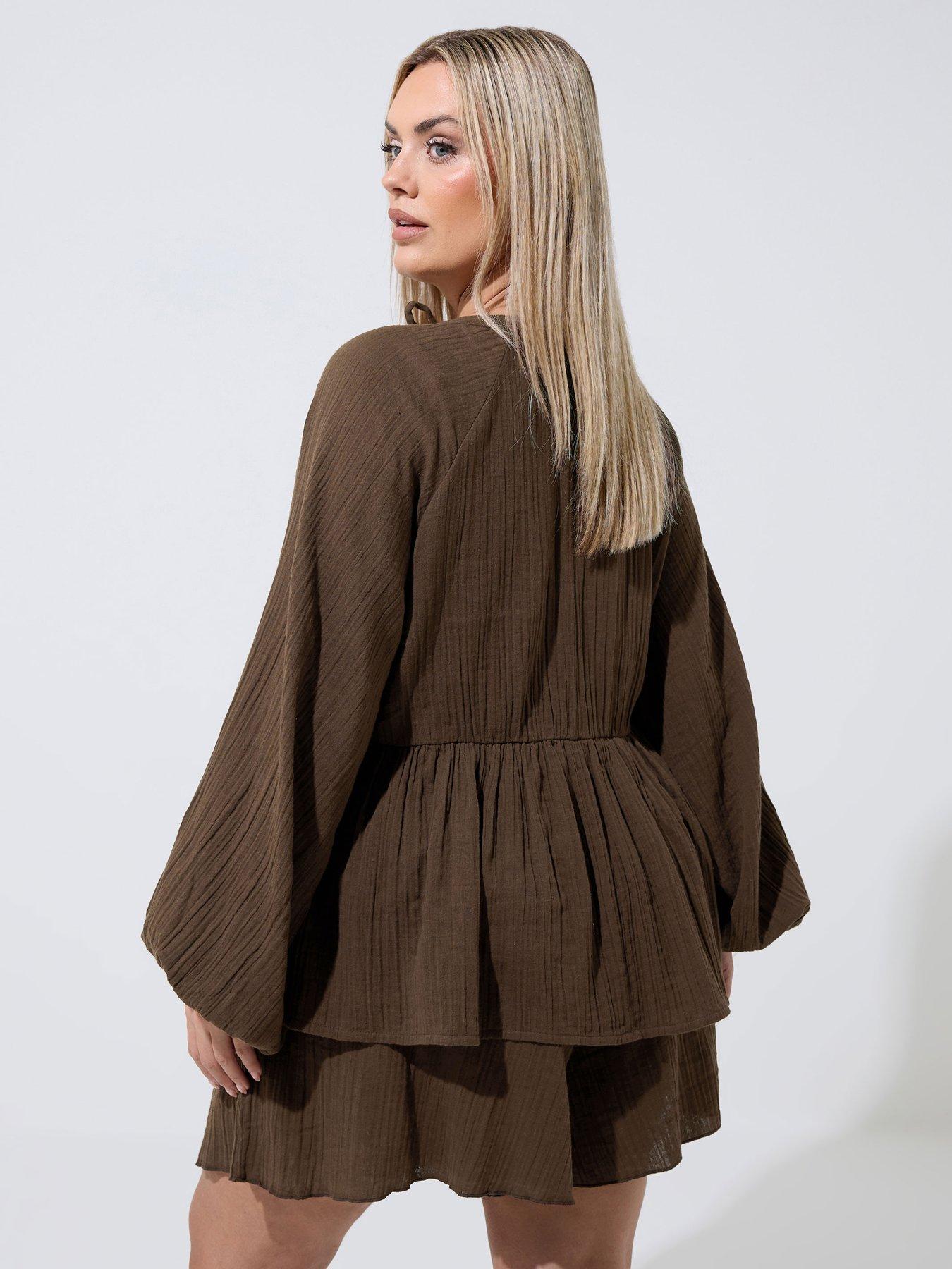 Image 2 of 4 of Yours Curve Cheesecloth Shorts