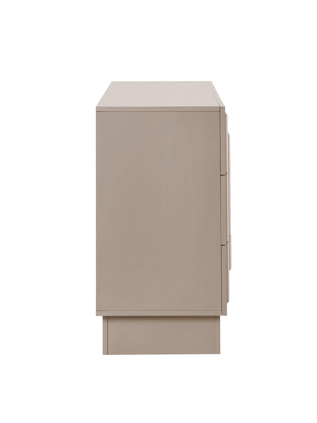 Image 7 of 7 of Dusk Harlow 6 Drawer Chest - Taupe