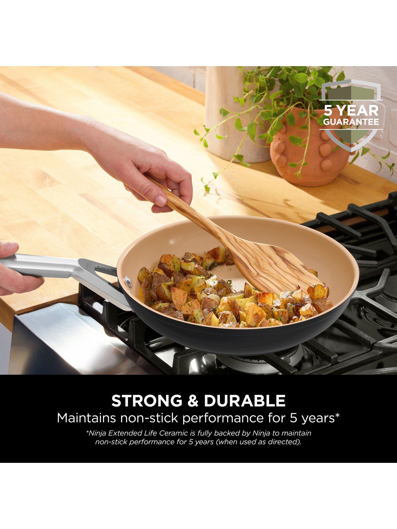 Image 2 of 6 of NINJA Extended Life Ceramic 28cm Wok Cw90928eui