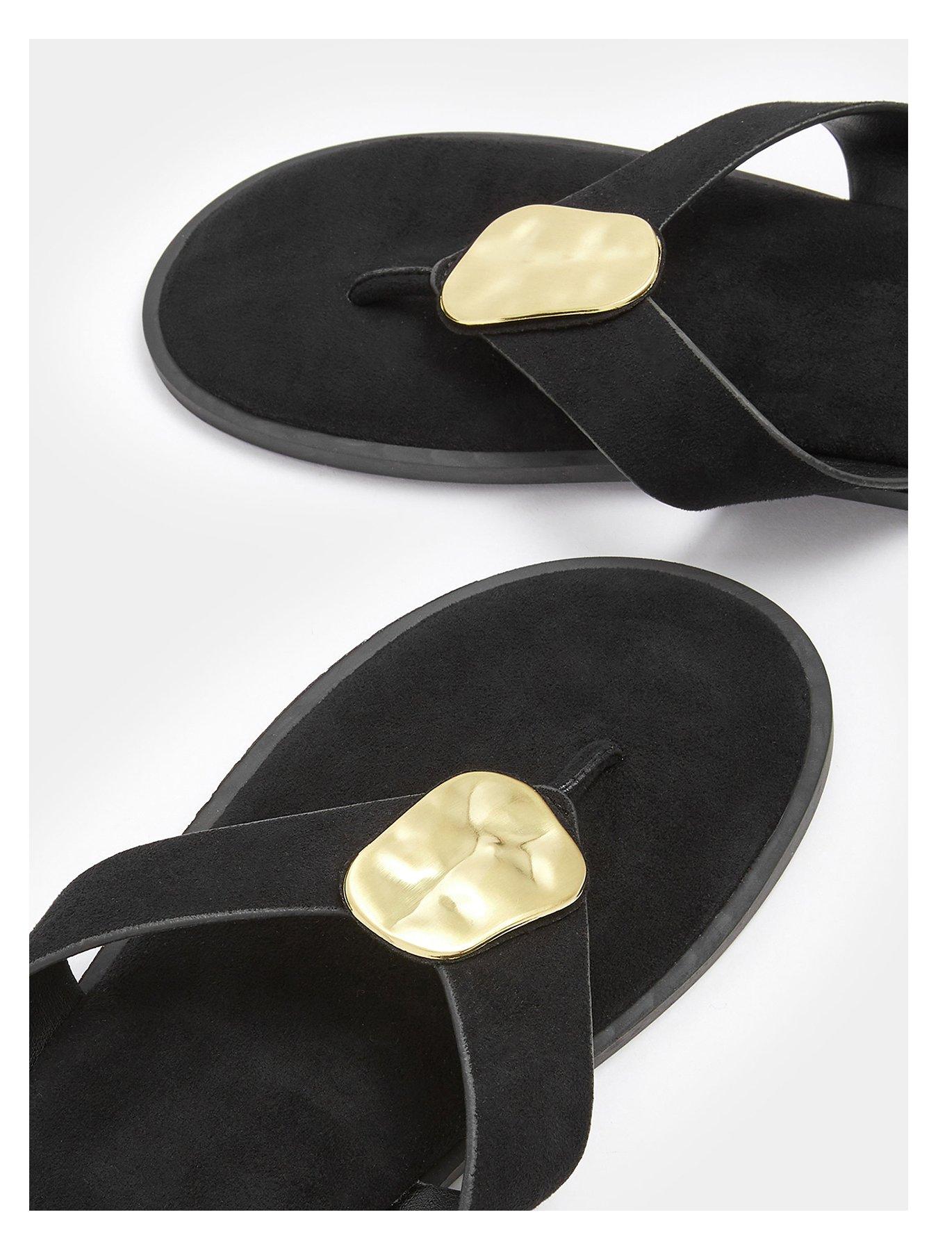 Image 4 of 4 of Yours Hammered Disk Sandals In Extra Wide Fit - Black