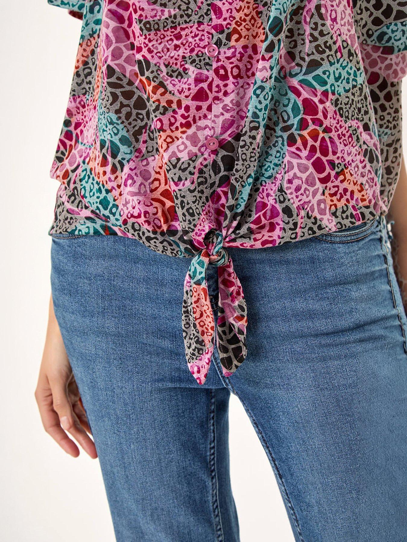  image of roman-tie-front-button-top