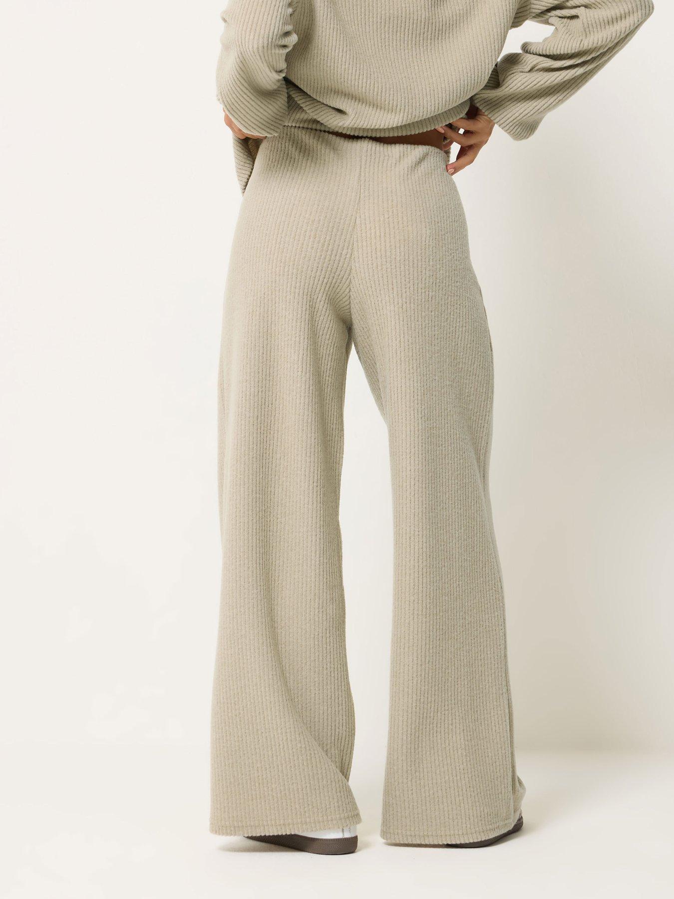Image 2 of 5 of PixieGirl Petite Soft Touch Wide Leg Trousers - Green