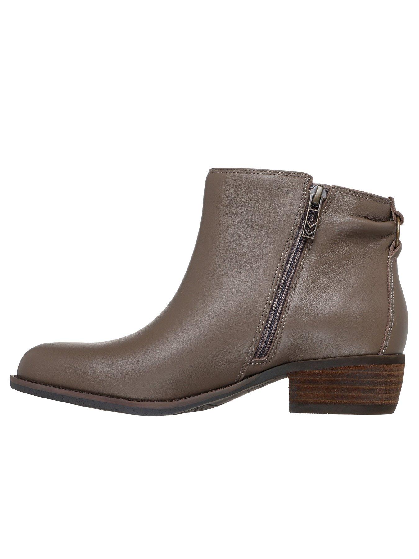 Image 6 of 6 of Skechers Texas - Sweet Looking - Dark Taupe