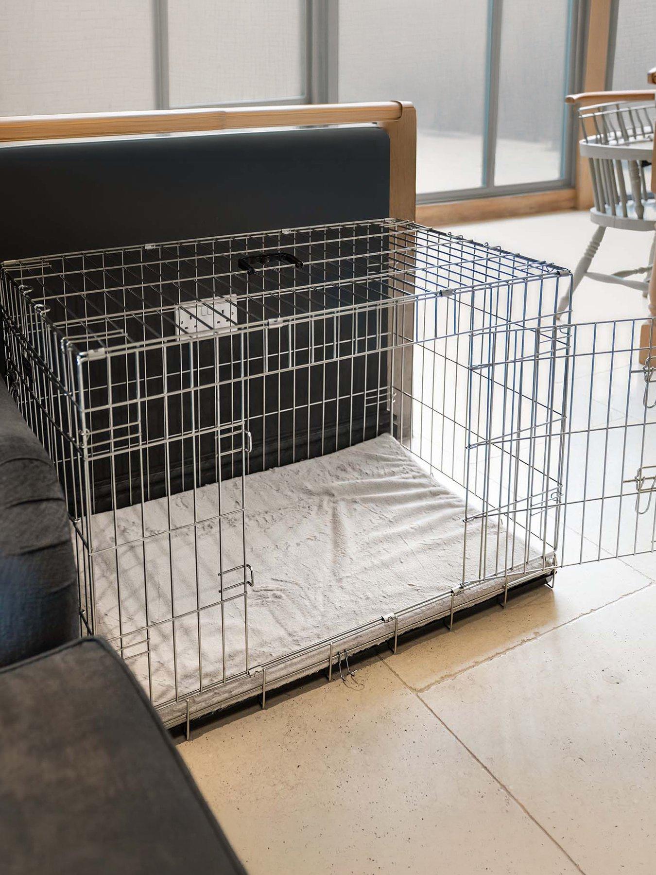Image 1 of 6 of Lords and Labradors Lords &amp; Labradors Essentials Twill Crate Mat Linen L