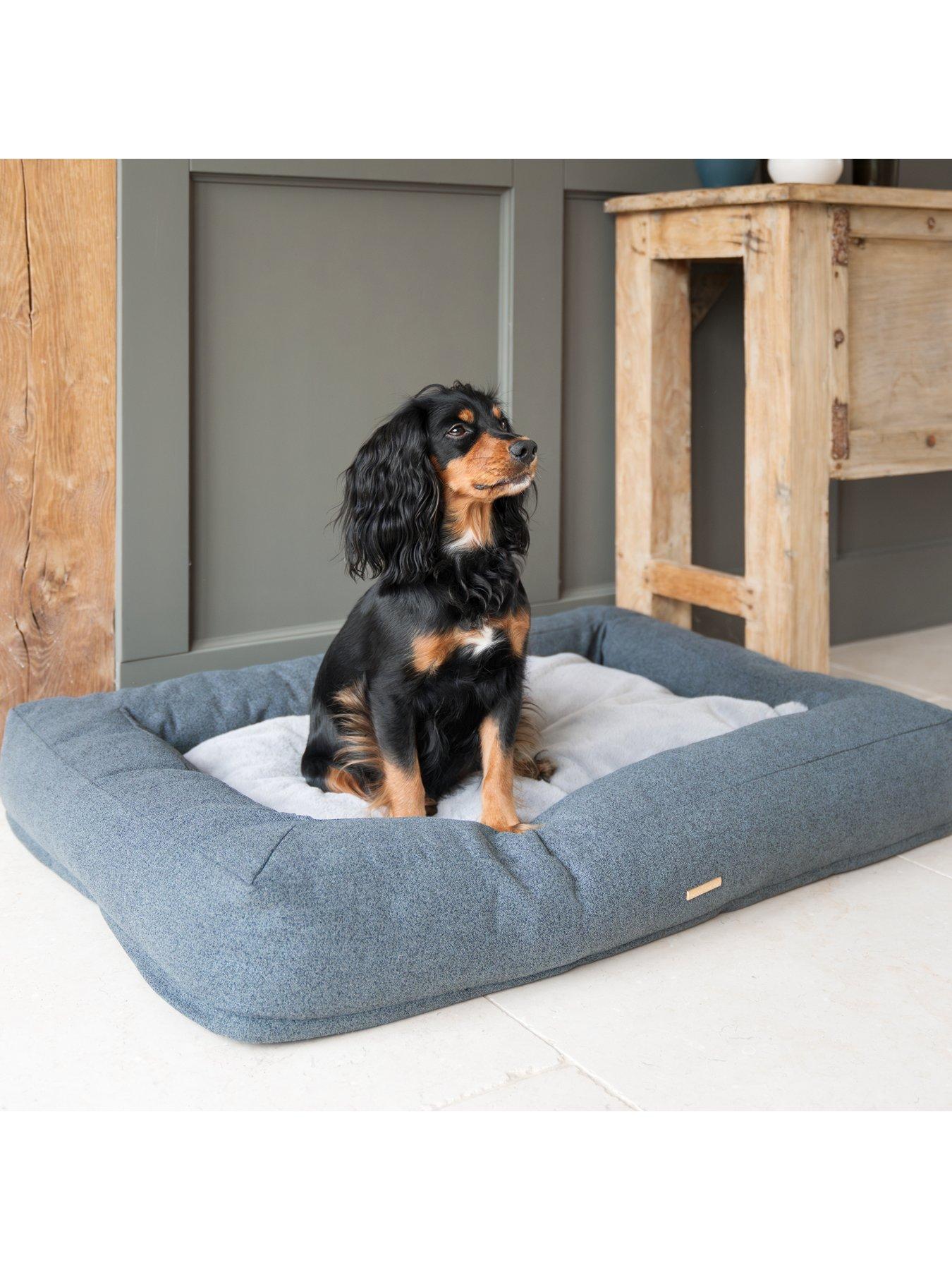 Image 4 of 6 of Lords and Labradors Comfort Cube Dog Bed in Anthracite by Lords &amp; Labradors