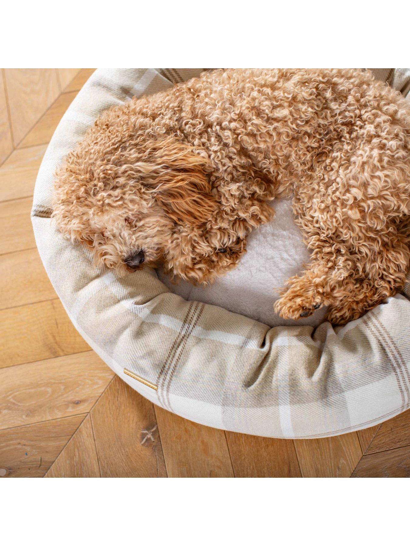Image 2 of 4 of Lords and Labradors L&amp;L Donut Bed w/inner Balmoral Natural L