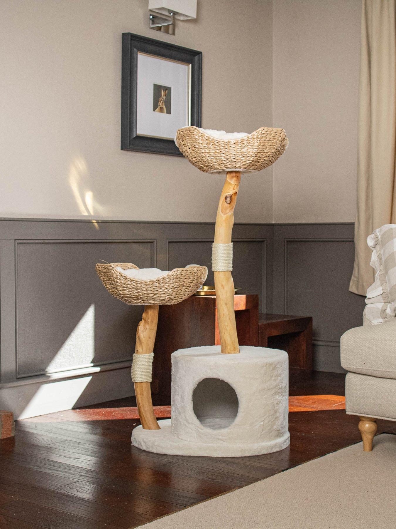 Lords and Labradors Lords Back to Nature The Basket Cat Scratch Post