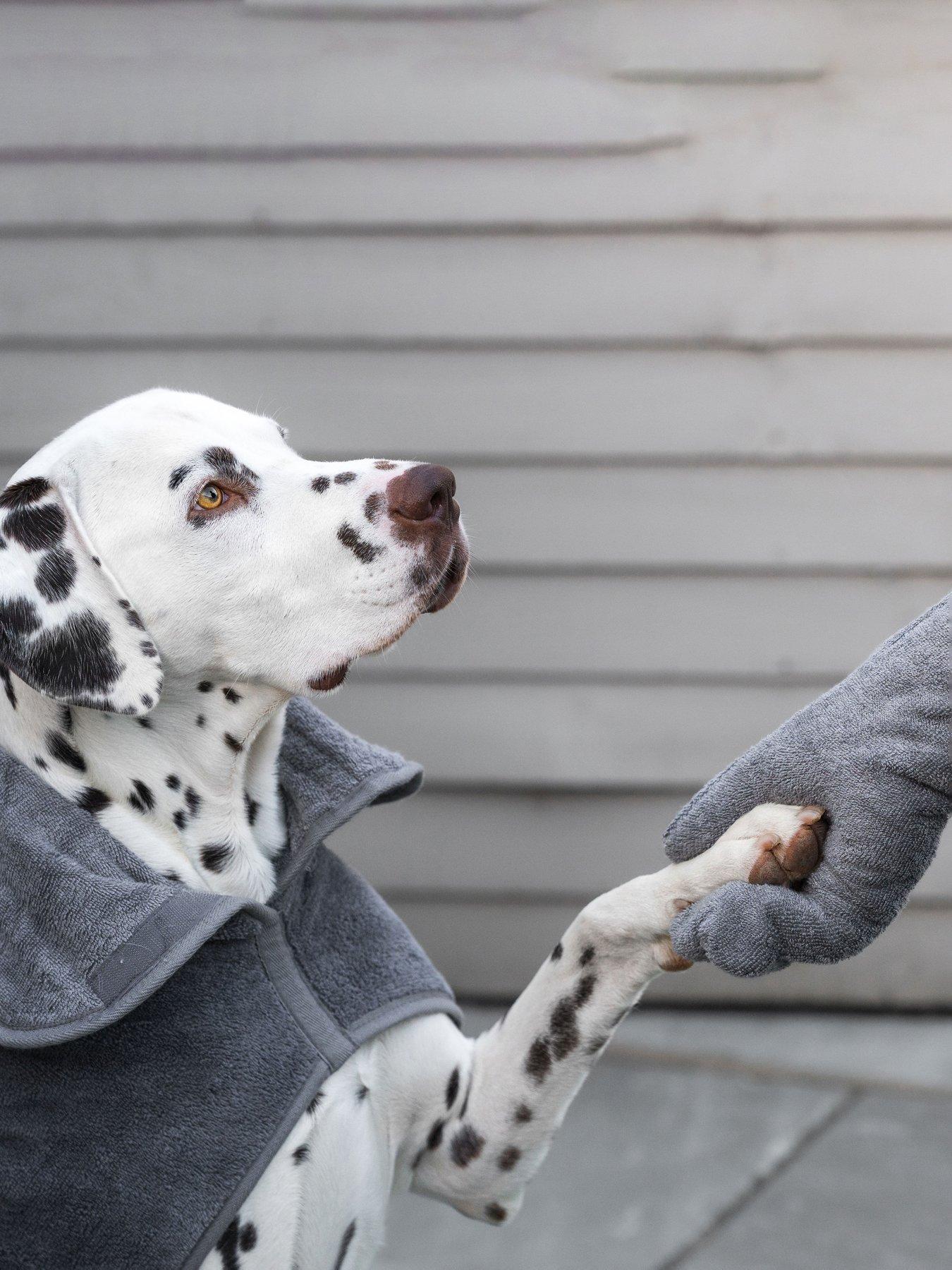 Lords and Labradors Bamboo Drying Mitts in Gun Metal by Lords  &  Labradors