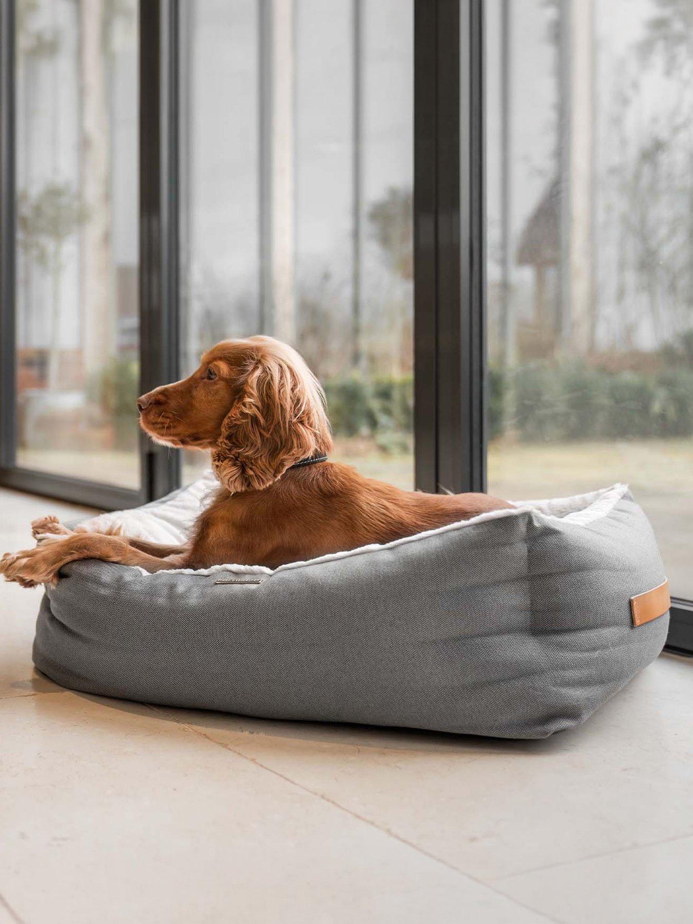 Image 1 of 5 of Lords and Labradors L&amp;L Twill Box Bed including inner Slate M