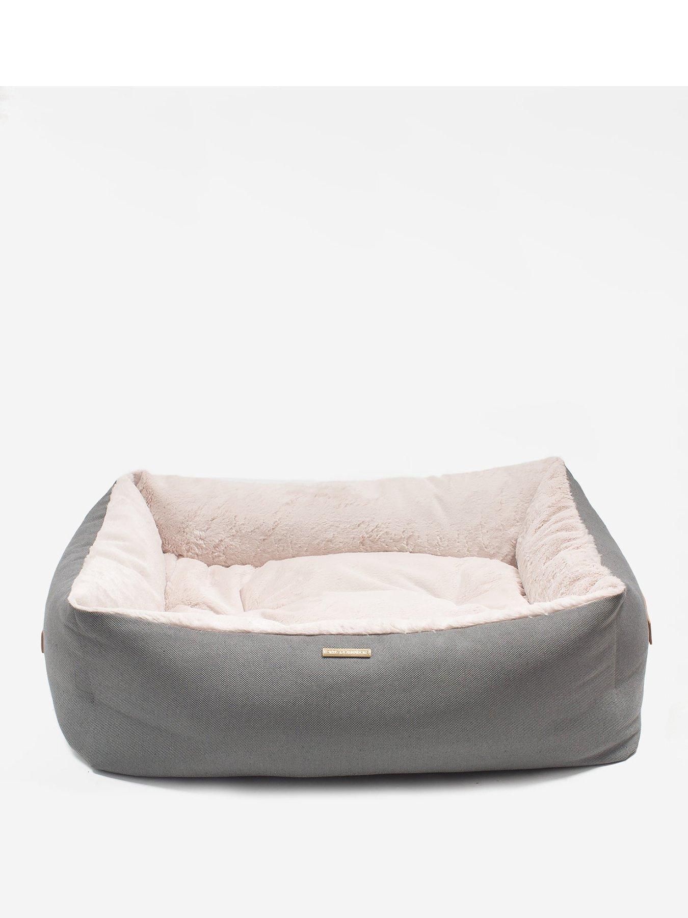 Image 2 of 5 of Lords and Labradors L&amp;L Twill Box Bed including inner Slate M
