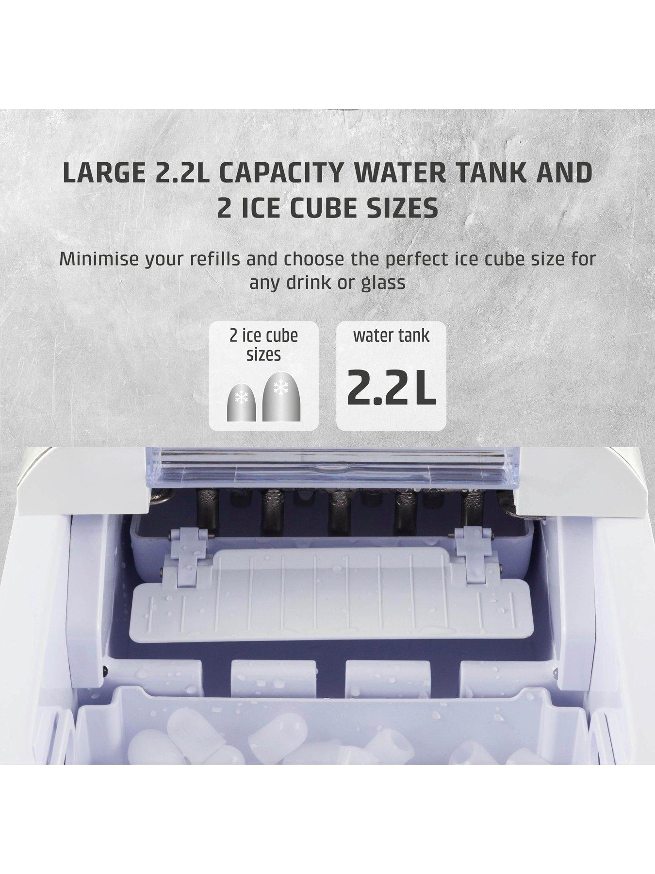 Image 4 of 7 of Caso Design IceChef Pro Ice Cube Maker